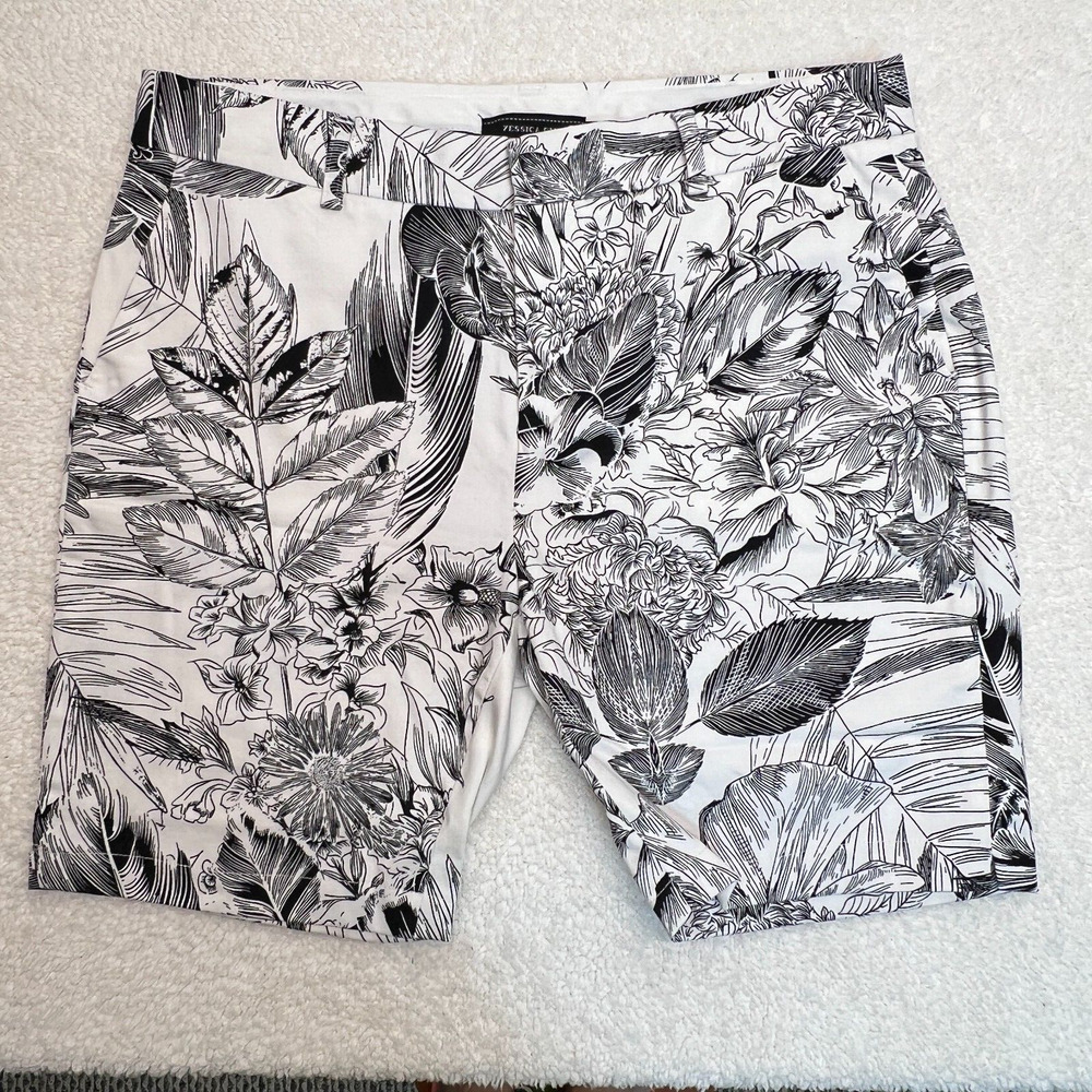 Yessica City Women's Shorts Bermuda Pockets Floral Design Black & White, Size 42